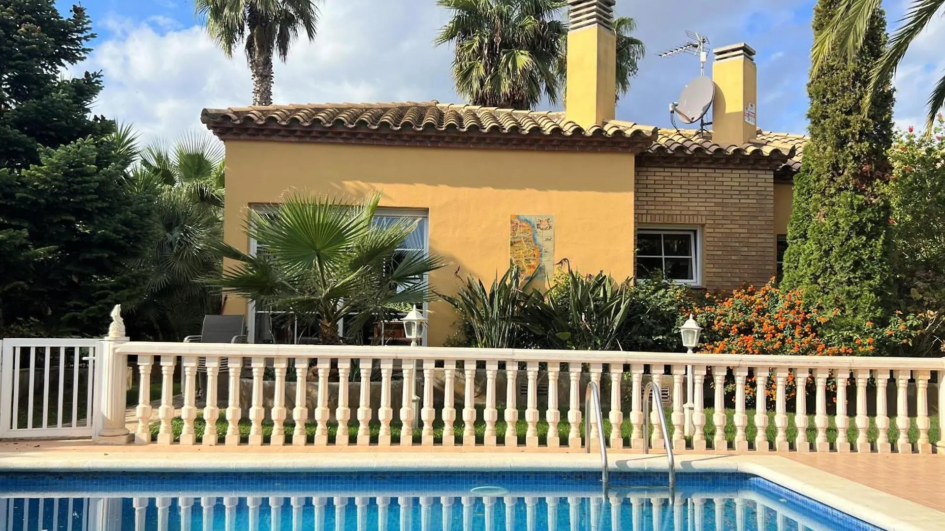 Casa Con Piscina, Jardin, Barbacoa, A.A. Y Wifi En Sant Pere Pescador - Es-89-74 Βίλα 0*,  Ισπανία